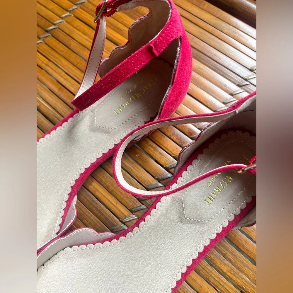 Brand New Isaac Mizrahi Red Scalloped Ankle Strap Flats Size 10 - Picture 4 of 8